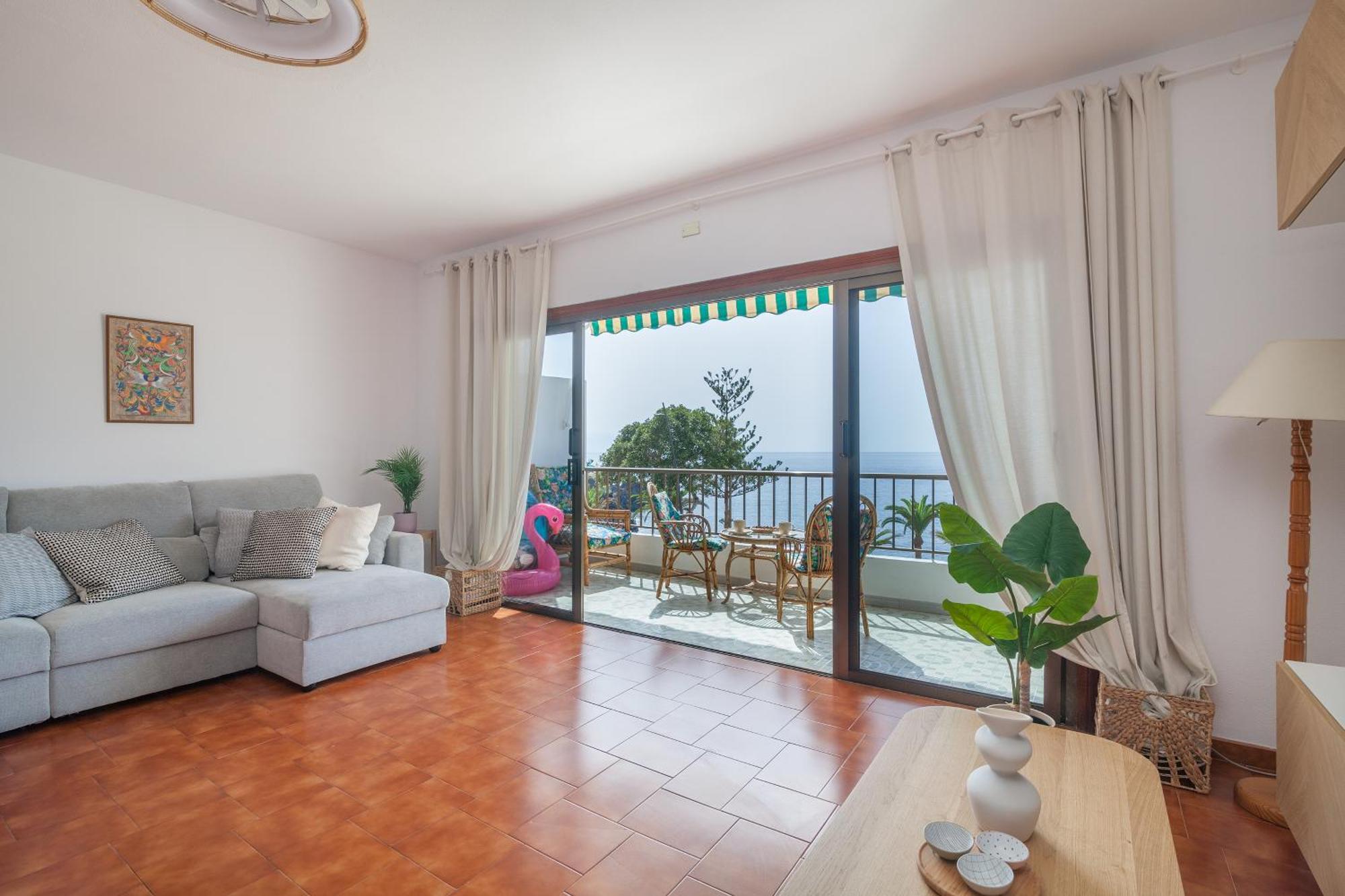 Appartamento Casa De Franco - Ocean View, Terrace, Balcony, 50M From Playa La Arena, Fibre Net Puerto de Santiago  Esterno foto